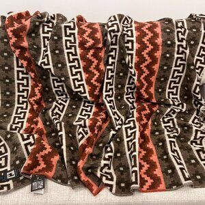 INCALPACA Peruvian Inspiration Alpaca Blanket Cover Throw 67" x 52"